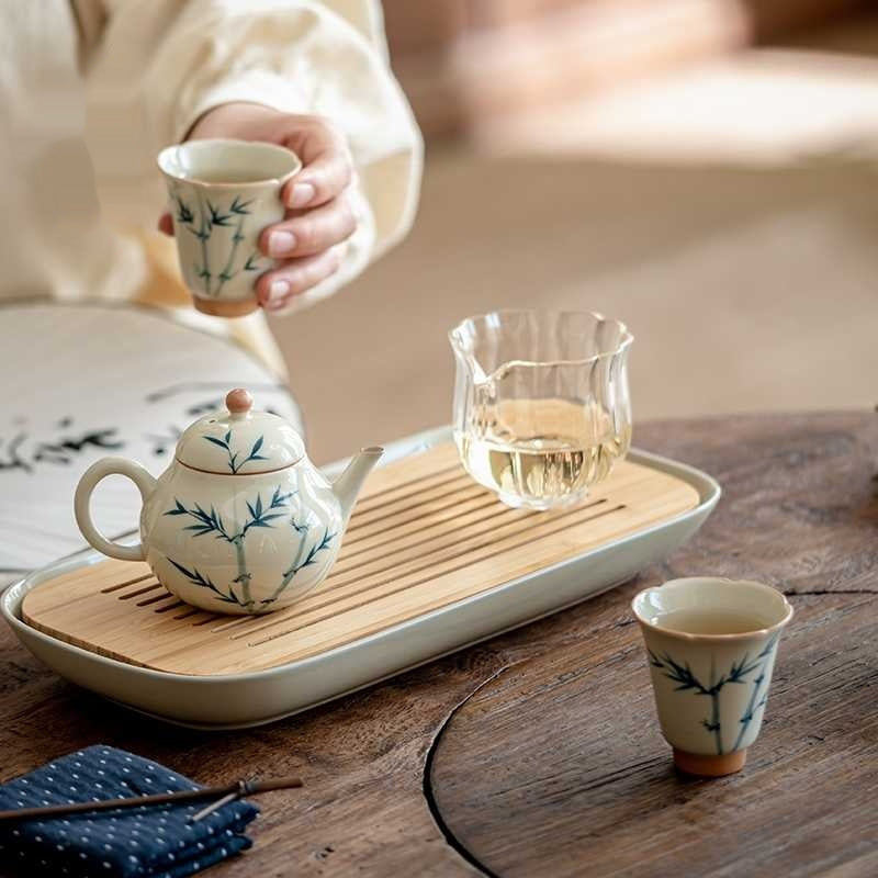 Hand Painted Blue Bamboo Suit Household Porcelain Gaiwan Small Pear Pot Tea Set